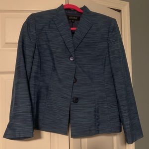 Kasper Blue 2 piece lady’s skirt and jacket suit.